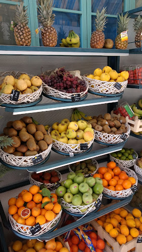 Comentarii opinii despre Παντοπωλείο Φρέσκο