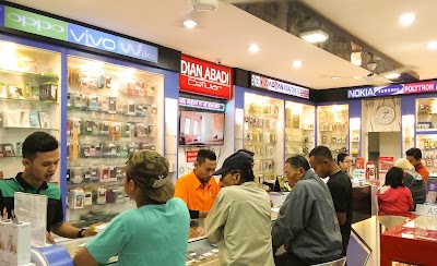 Photos of Dian Abadi Cellular