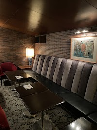 Ｂａｒ Ｏａｋ Ｒｏｏｍ