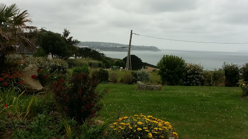 Photo de Camping Capfun - Kervel à Plomodiern (29550)
