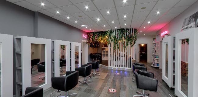 Reviews of At Sisters in Newcastle upon Tyne - Beauty salon
