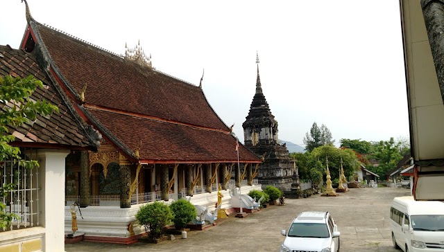 Moon's House Hotel