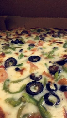 Pizza and Fatayer Al Rayyan, Author: خالد K2 Vv