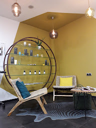 Photo n°8 de Isa Coiffeur Coloriste à Rennes (Salon de coiffure)