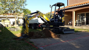 Photo n°4 de JT TERRASSEMENT à Le Soler (Entreprise de terrassement)