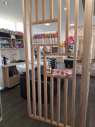 Photo n°6 de Salon M'Sieurs M'Dames à Vieillevigne (Barbier)