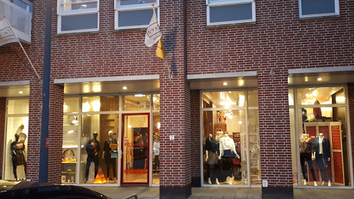 To Cato Concept Store