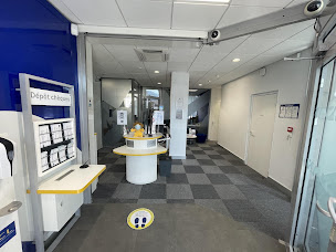 Photo n°1 de LCL Banque et assurance à Fontaines-sur-Saône (Banque d'épargne)