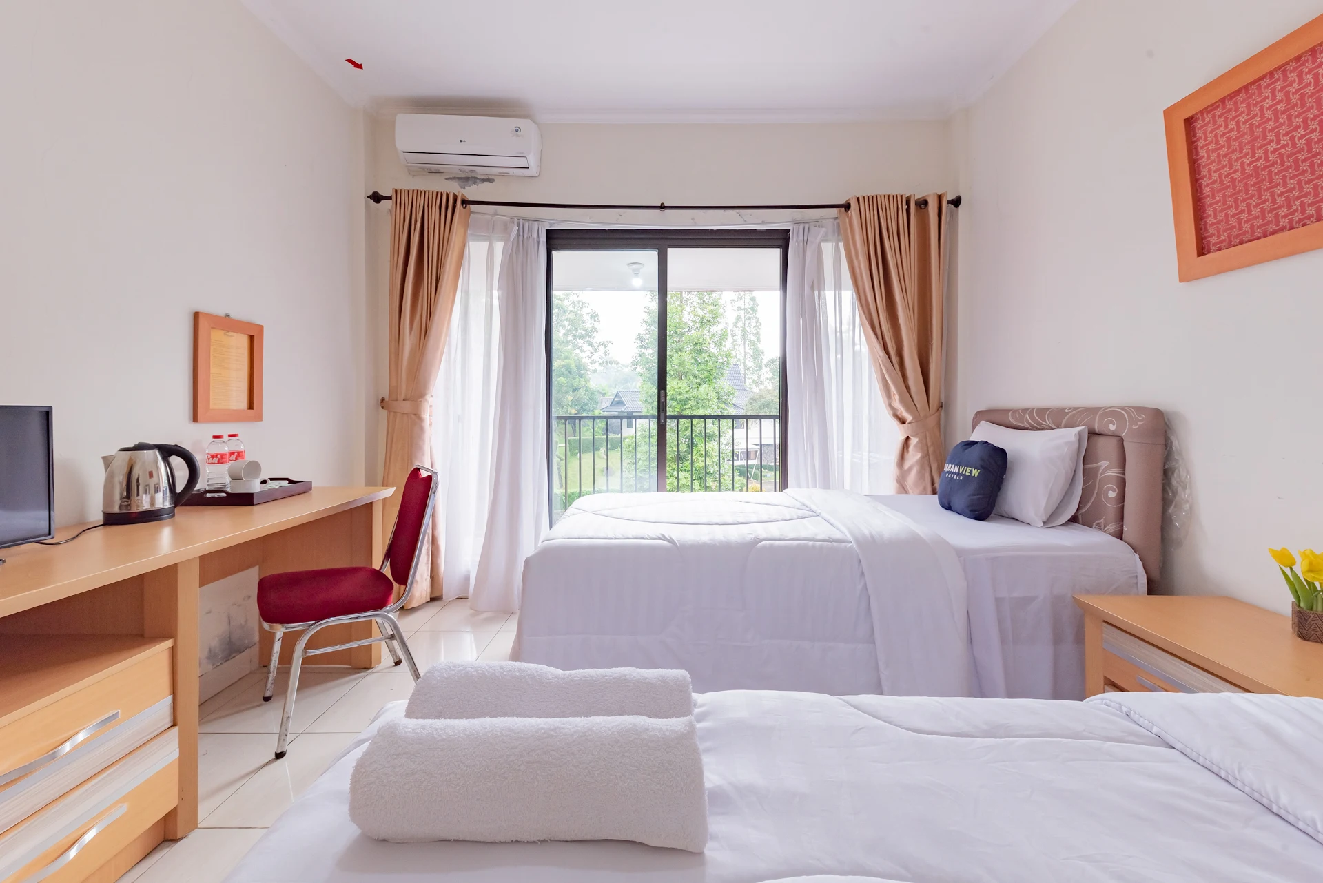 Urbanview Hotel Tridaya Cisarua Puncak