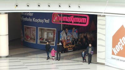Photos of Cinemaximum Brandium