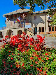 Photo n°1 de Mairie de Montgardin à Montgardin (Hôtel de ville)