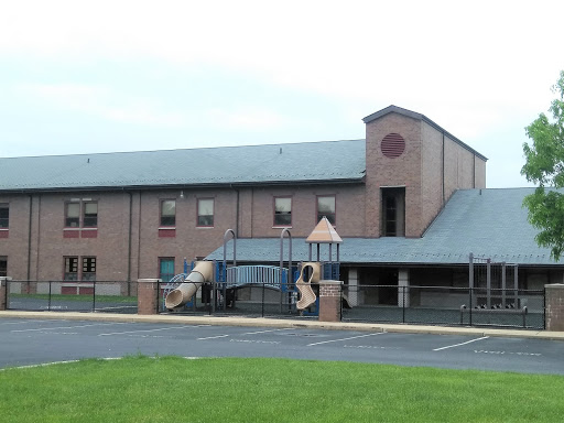 Penn London Elementary School - Thumbnail