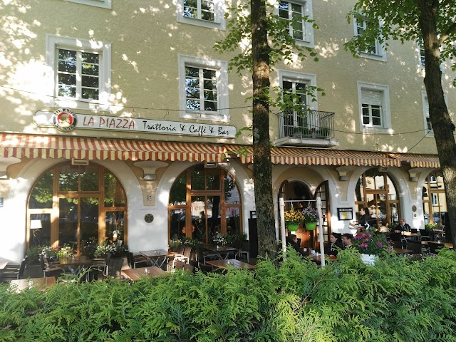 Trattoria La Piazza