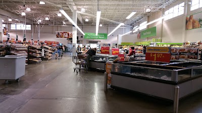Photos of Walmart Grandview Supercentre