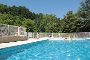 Photo n°4 de Camping de l'Aiguebelle à Ispagnac (Camping avec cabanes)