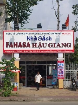 Nhà Sách FAHASA Hậu Giang