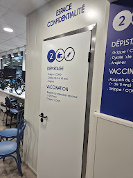 Photo n°7 de Pharmacie du Théâtre à Longjumeau (Parapharmacie)