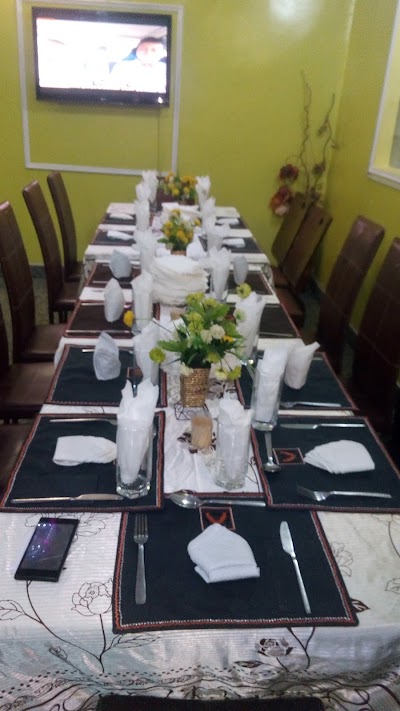 Photos of Flourish Hotel & Suite