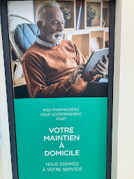 Photo n°5 de Aprium Pharmacie Montfort le Gesnois à Montfort-le-Gesnois (Pharmacie)