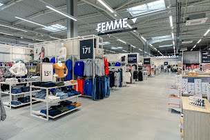 Photo n°22 de GEMO STRASBOURG - REICHSTETT Chaussures et Vêtements à Reichstett (Magasin de vêtements pour femmes)