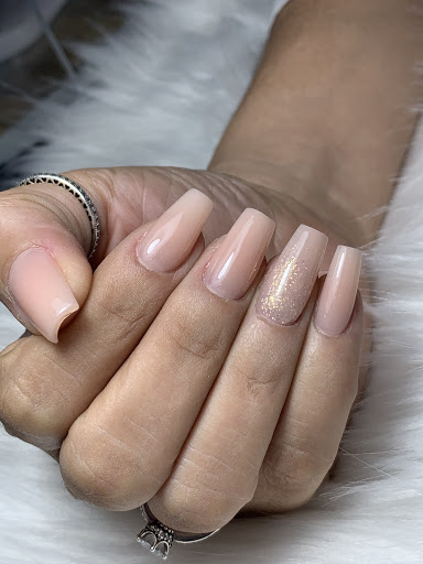 Nails by Chiky