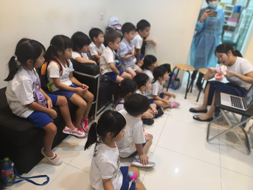 Q & M Dental Surgery (Bukit Timah) (Beauty World Mrt Exit B) - Thumbnail