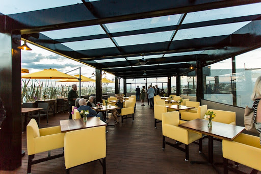 Zumo Rooftop Restaurant