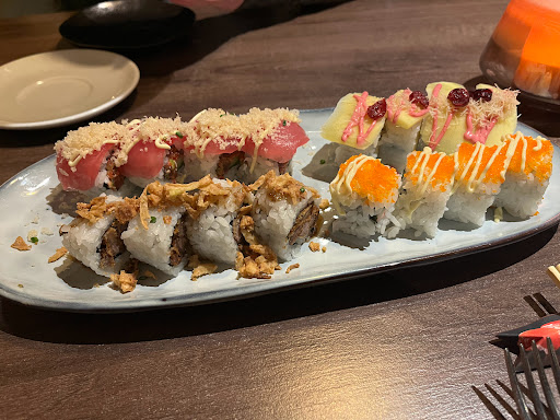 Red Moon Restaurant & sushi Gallery - Netherlands