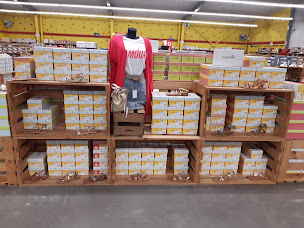 Photo n°12 de ARIVA CHAUSSURES CHANTEPIE à Chantepie (Magasin de vêtements)