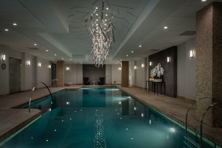 AKA Sutton Place by null