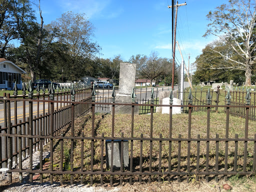 Pre-Civil War Cemetery And Museum - Thumbnail