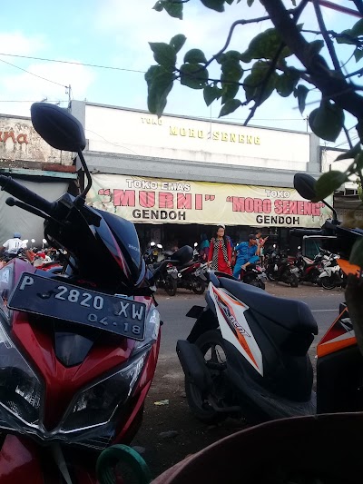 Photos of Pasar Gendoh
