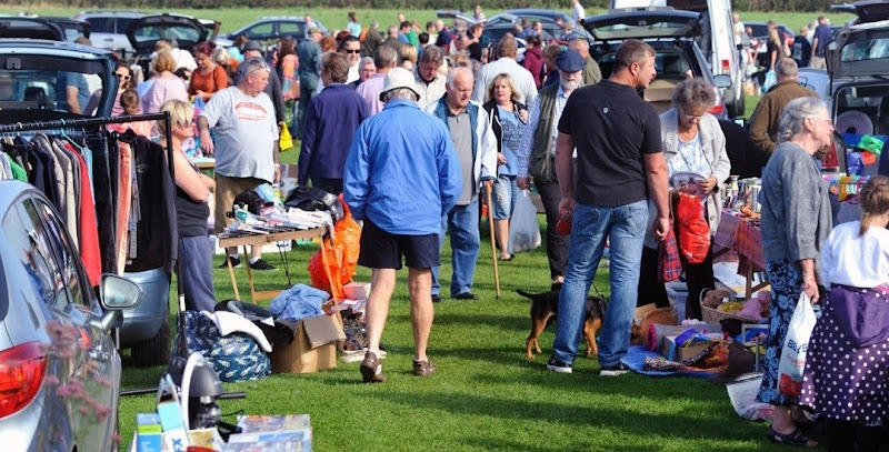 Farmboys COUNTRY BOOTSALE