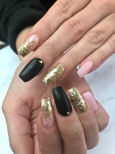 Viva La Beauty Nail Salon - Thumbnail