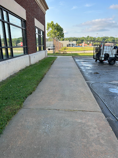 Advance Mobile Power Washers LLC - Thumbnail