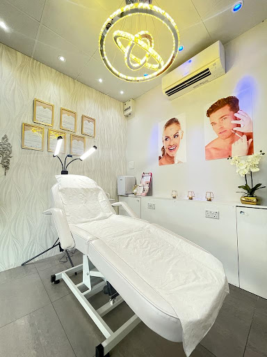 Aesthetics By Nasren