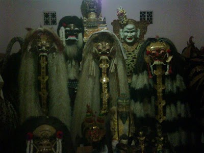 Photos of Pr. Griye Sunia Dalem Sakti