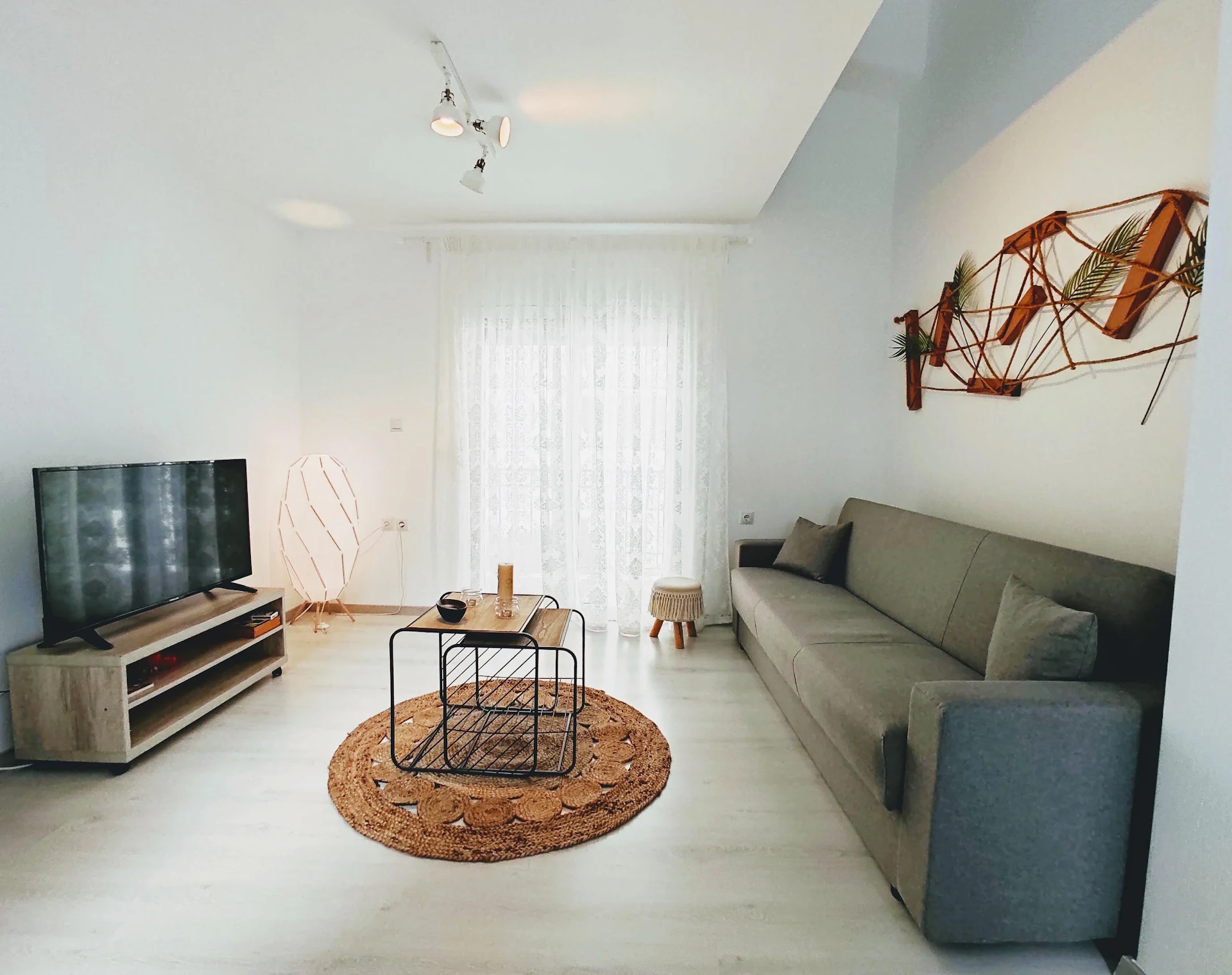 Anemoss Rent Apartment