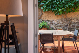 Photo n°8 de L'Ancienne Poste - Morgan Jupe à La Ville-ès-Nonais (Agence de location de maisons de vacances)