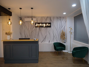 Photo n°4 de SamBeauty Face à Paris (Clinique de maquillage permanent)