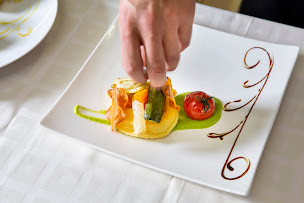 Photo n°77 de Logis Hôtel Restaurant Spa Le Relais de Farrou à Villefranche-de-Rouergue (Restaurant)