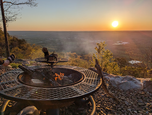 On The Rocks Vacation Rentals - Thumbnail