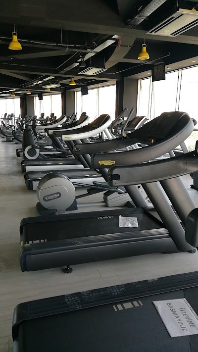 Life Health Fitness Club & Spa