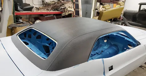 Hot threads custom upholstery - Thumbnail
