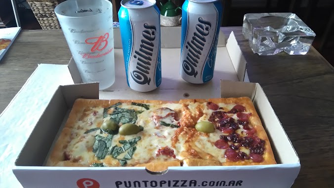 Punto Pizza, Author: Graciela Zabala