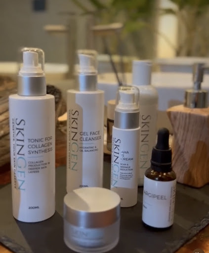 Miss Violet Beauty & Electrolysis - Thumbnail