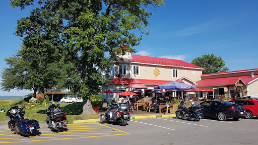 Resto-Bar Marina Ste-Angèle - Thumbnail