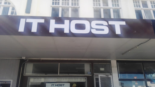 IT HOST - Visual