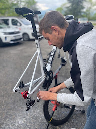 Photo n°5 de Mathieu Michollet - Mécanique Cycle à Chambéry (Magasin de réparation de vélos)