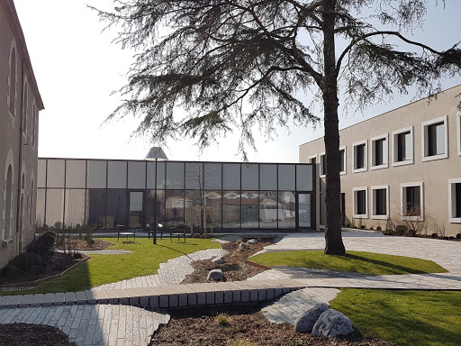 La Chevrolière town hall - Thumbnail